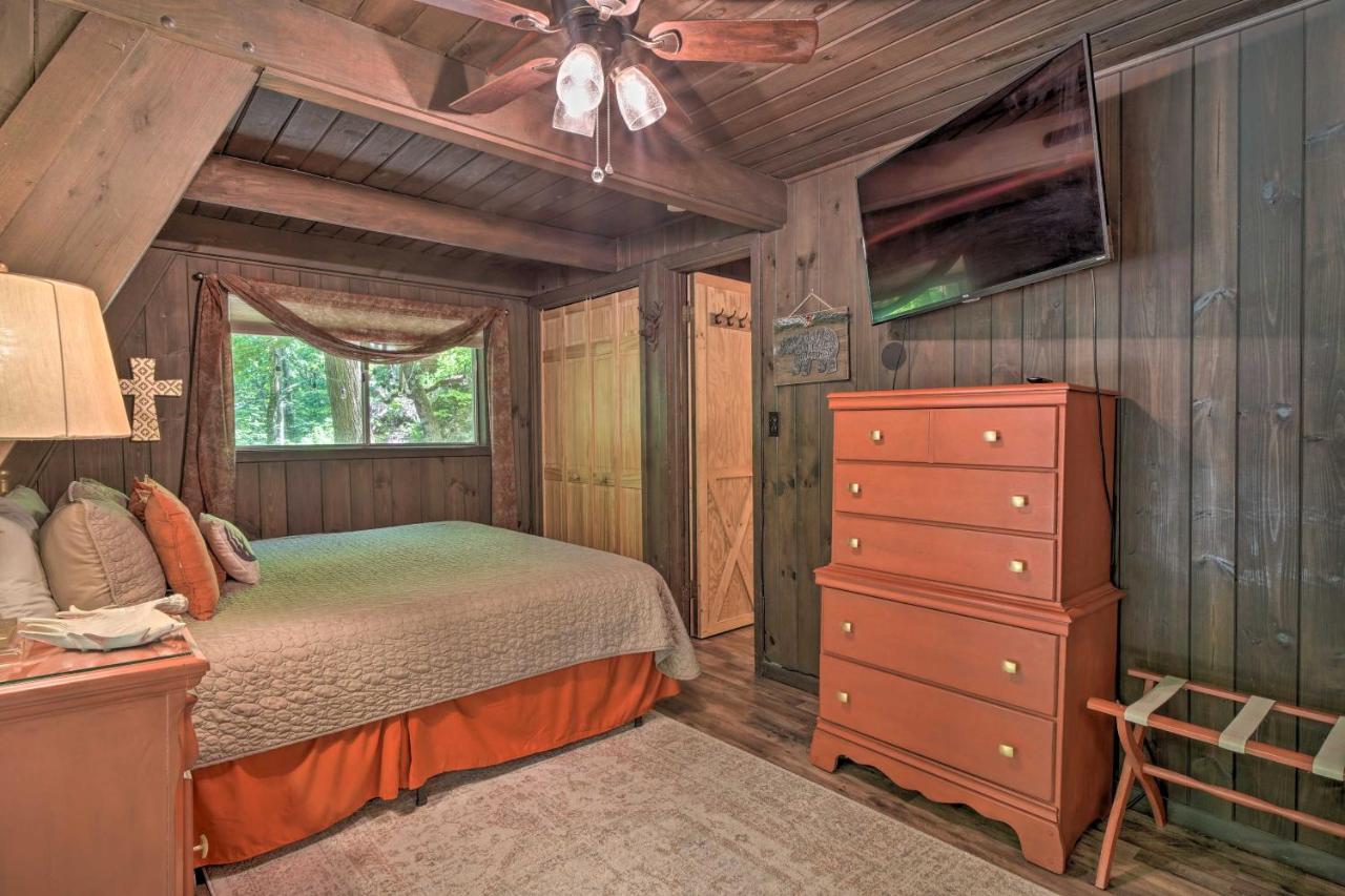 Snuggle Inn In The Heart Of Chalet Village! ガトリンバーグ エクステリア 写真